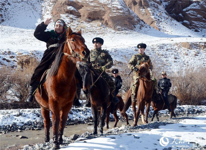 中国驻达沃总领馆、在菲中企施援"尼格"重灾区